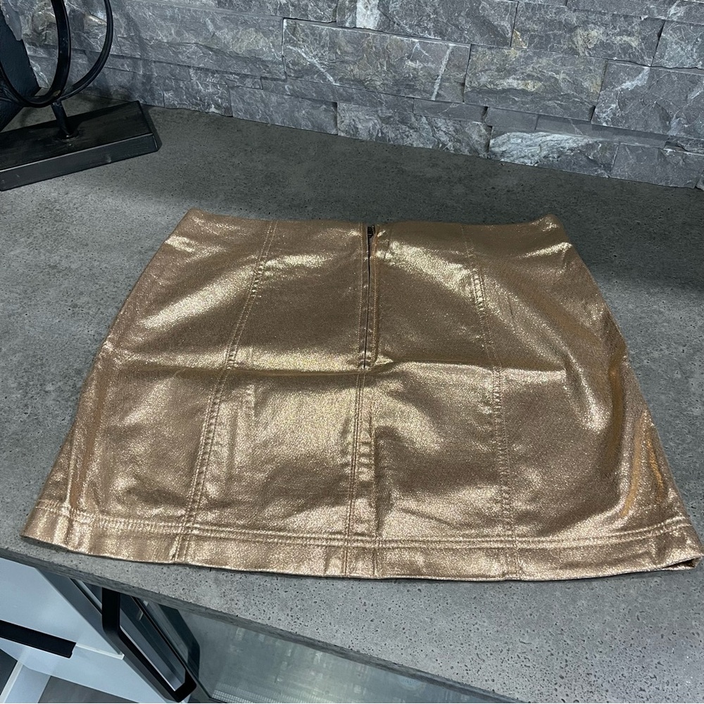 Sparkly gold skirt